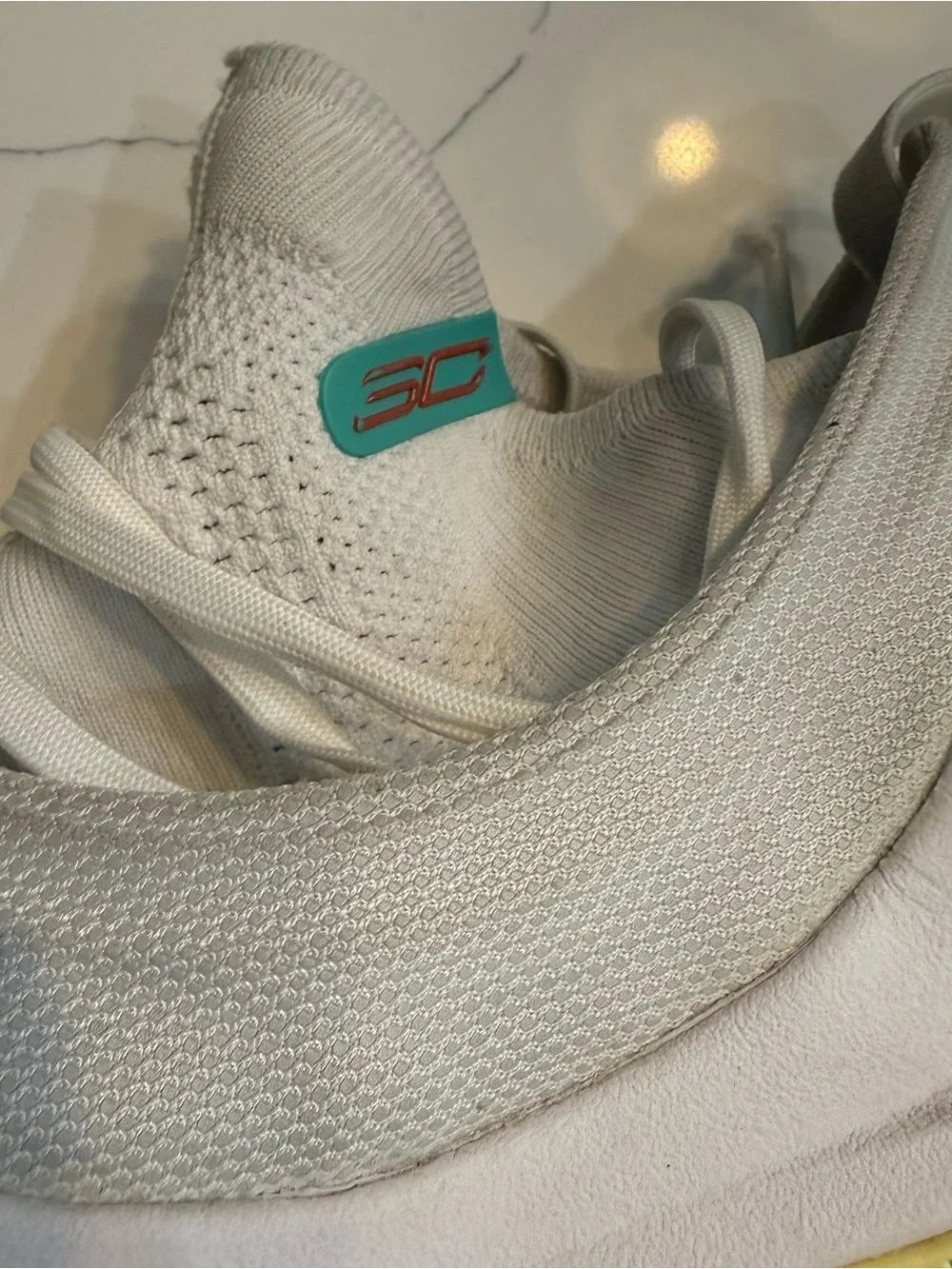 Under Armour Curry 5 Confetti US Men Size 8 Multi-White 3020657-109 basketball